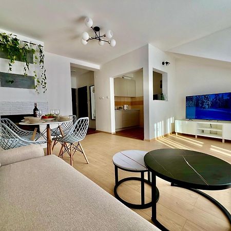 Apartament Wisteria Przemyśl Esterno foto